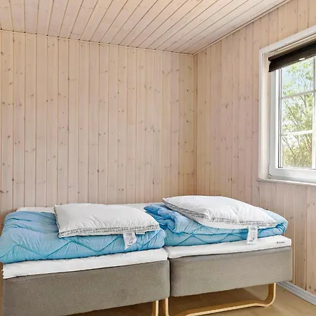 3 Bedroom Nice In Dom wakacyjny *